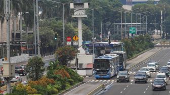 Pembangunan MRT Fase 2, Tugu Jam Thamrin Direlokasi Sementara ke Monas
