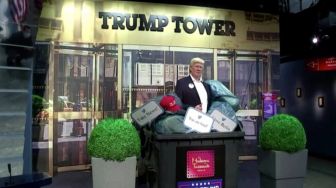 Museum Madame Tussauds Tempatkan Patung Donald Trump di Tempat Sampah