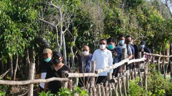 Gubernur Sulsel Ajak Pengusaha Hotel Lihat Titik Nol Sulawesi dan Pantai Bira