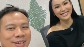 Eks Istri Deddy Corbuzier Salah Tingkah Diajak Nikah Vicky Prasetyo