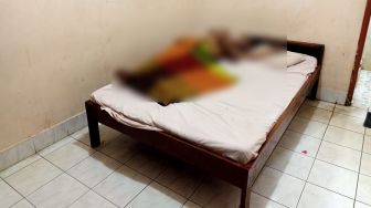 Eks Kades Tewas saat Check In, Wanita Bukan Istrinya Panik Keluar Hotel