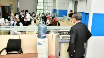 Gubernur Nurdin Abdullah Mengamuk di Kantor Perizinan, Tegur Dua Kadis