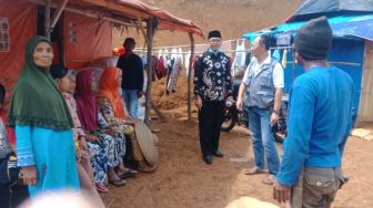 11 Bulan Korban Banjir dan Longsor Lebak Tinggal di Pengungsian
