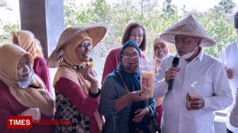 Abah Sanusi Tak Hiraukan Kampanye Hitam yang Menyerangnya di Pilbup Malang