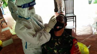 Jalani Tes Swab, Kodim Jembrana Pastikan Anggotanya Sehat Saat Bertugas
