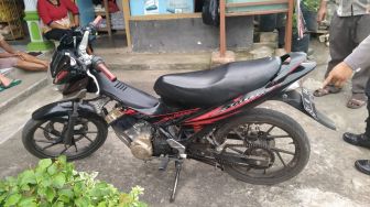 Perwira Polisi Gadungan, Bawa Kabur Scoopy Tapi Satria FU-nya Ditinggal