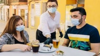 Malam Mingguan, dr Yovi Bagikan Tips Nongkrong Aman Hindari Covid-19