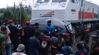KA Penataran Blitar-Surabaya Terlambat Akibat Kecelakaan di Talun Blitar