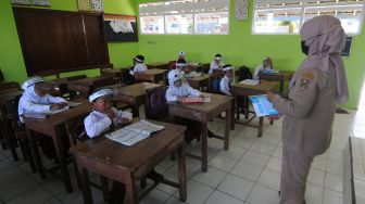 Survei KPAI: Kebanyakan Sekolah Belum Siap Belajar Tatap Muka