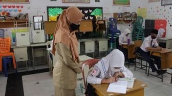 Perdana di Tengah Pandemi, SMPN3 Gelar Uji Coba Belajar Tatap Muka