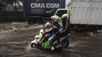 Jakarta Rentan Tenggelam Karena Tanahnya Landai dan Empuk