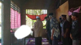 Diduga Disambar Petir, Seorang Gembala Sapi Ditemukan Tewas