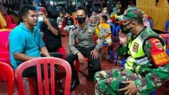 Kontes Waria di Kabupaten Barru Dibubarkan Polisi