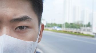 Benarkah Polusi Udara Tingkatkan Risiko Kematian Pasien Virus Corona?