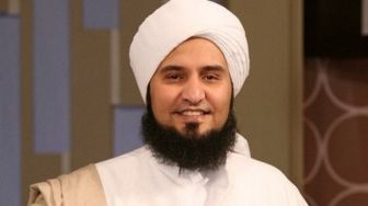 Habib Ali: Pendakwah Bersorban Hobi Usik Negara Itu Kriminal dan Penipu