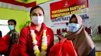 Kemensos RI Salurkan Sembako Senilai Rp 900 Juta di Lampung