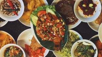 Viral Wanita Bikin Kue Nasi Padang untuk Restoran Arief Muhammad, Tampilan Super Mirip Sampai Bikin Ngiler