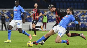 Prediksi Napoli vs AC Milan di Liga Italia: Head to Head, Skor dan Link Live Streaming