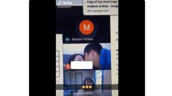 Lupa Matikan Kamera Zoom, Siswa-siswi Tepergok Ciuman saat Kelas Online