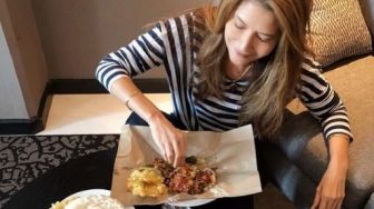 Kabarnya, Tamara Bleszynski Bangkrut Sampai Makan Nasi Bungkus