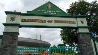 Kasus Dugaan Korupsi Stadion Mandala Krida, KPK Periksa Kacab PT. DMI Heri Sukamto