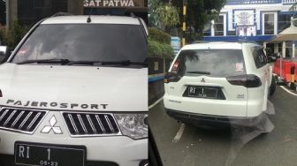 Pengemudi Mobil RI 1 yang Terobos Mabes Polri Dipulangkan Malam-malam