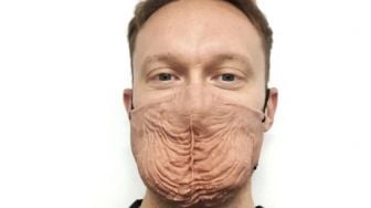 Nyentrik, Ada Masker Mirip Testis Lelaki, Siapa Mau Pakai?