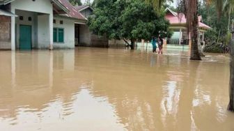 Ratusan Rumah Warga 2 Daerah di Kuansing Terendam Banjir