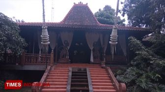 Kampoeng Djawi, where Balinese and Javanese Style are Blended into One