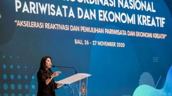 Wamenparekraf Ungkap 3 Senjata Andalan Bangkitkan Pariwisata yang Lesu