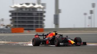 Formula 1: Verstappen Patahkan Dominasi Mercedes di Sesi Latihan GP Bahrain
