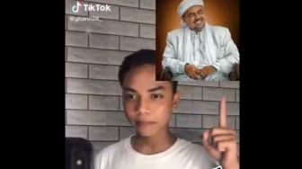 Sadis! Bocah Alis Tebal Ini Ancam Pecahkan Kepala Orang Sentuh Habib Rizieq