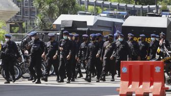 Suasana di Polda Metro Jaya Jelang Pemeriksaan Rizieq Shihab