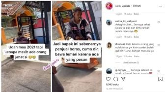 Bikin Sedih, Viral Video Bapak-bapak Gendong Lemari Ditolak Pelanggan