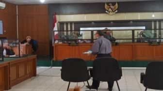 Hakim Minta Mursini Bayarkan Utang Makan-minum Sebesar Ratusan Juta
