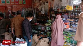 Tim KP3 Temukan Pestisida Kadaluarsa di Pagaralam