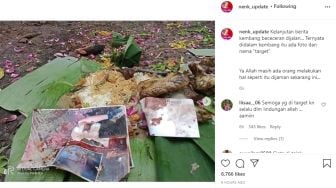 Viral Bungkusan Bunga Setaman Tumpah di Jalan, Ada Foto dan Bercak Darah