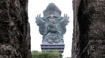 Melihat Pulau Bali dari Lantai 23 Patung GWK, Tampak Laut, Tol Hingga Bandara Ngurah Rai