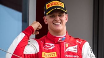 Mick Schumacher Semakin Dekat Raih Gelar Juara Dunia F2 di Bahrain