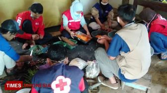 PMI Banjarnegara Buka Dapur Umum di Kampung Bantar Desa Suwidak