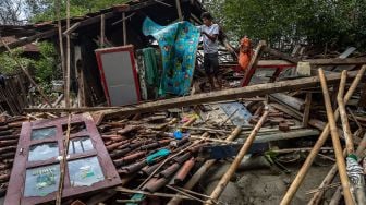 Puluhan Rumah di Pesisir Demak Hancur Diterjang Ombak