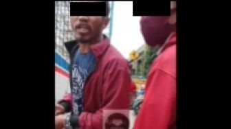 Video Viral Debt Collector Setop Pemotor, Meludahi Sampai Berkata Kotor