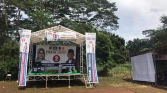 LIVE: Suasana Posko Pemenangan Paslon Nomor Urut 2 Pilkada Tangsel
