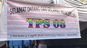 LIVE STREAMING: Suasana TPS 08 Tangsel, Tempat Anak Wapres Nyoblos