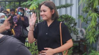 Gelang Amanda Manopo di Ikatan Cinta Disorot, Warganet: Bekas Nasi Padang