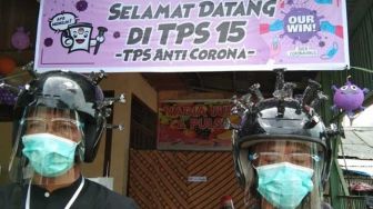 Ingatkan Pemilih Waspada Covid-19, TPS di Padang Bertema Anti Corona