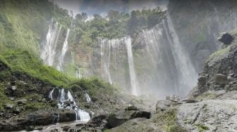 Air Terjun Tumpak Sewu Curi Perhatian, Panoramanya Bak Film Jurrasic Park