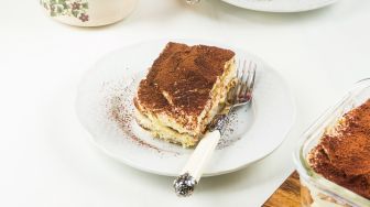 Anti Ribet, Ini Resep Tiramisu Tanpa Keju dan Biskuit Lady Finger