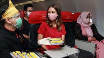 Nasi Padang dan Suasana Sumbar Hadir di Penerbangan Jakarta-Padang