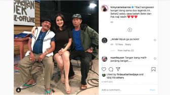 Heboh! Tante Ernie Foto Bareng Dua Pelawak Legend, Netizen: Menang Banyak